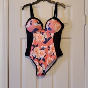 Cupshe One Piece Women's Swimsuit Size 1X